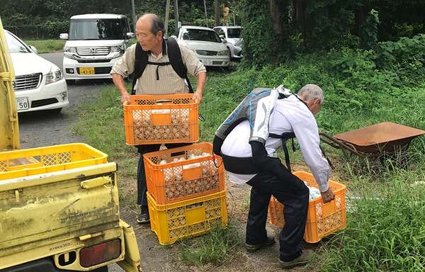 Äldre i Japan använder exoskelett för att fortsätta jobba när de åldras
